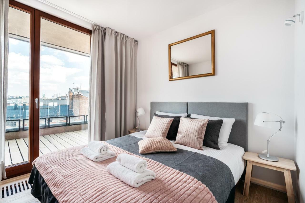 Penthouse Uptown - Loftaffair Διαμέρισμα Krasków Εξωτερικό φωτογραφία